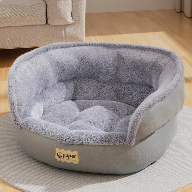 Round Plush Anti-Anxiety Pet Bed by Snagg A Pet Bed