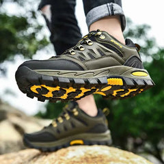 Unisex Leather Hiking Shoes – Autumn & Winter Trekking Shoes with EVA Insole & Rubber Sole