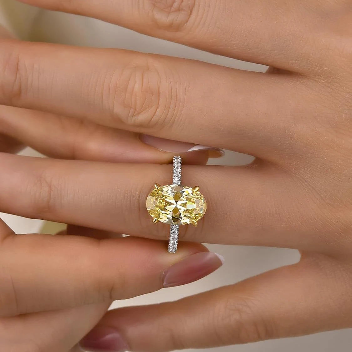 8×12MM Yellow High Carbon Diamond Ring