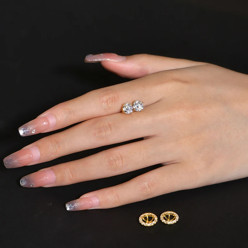1.0CT Moissanite Stud Earrings