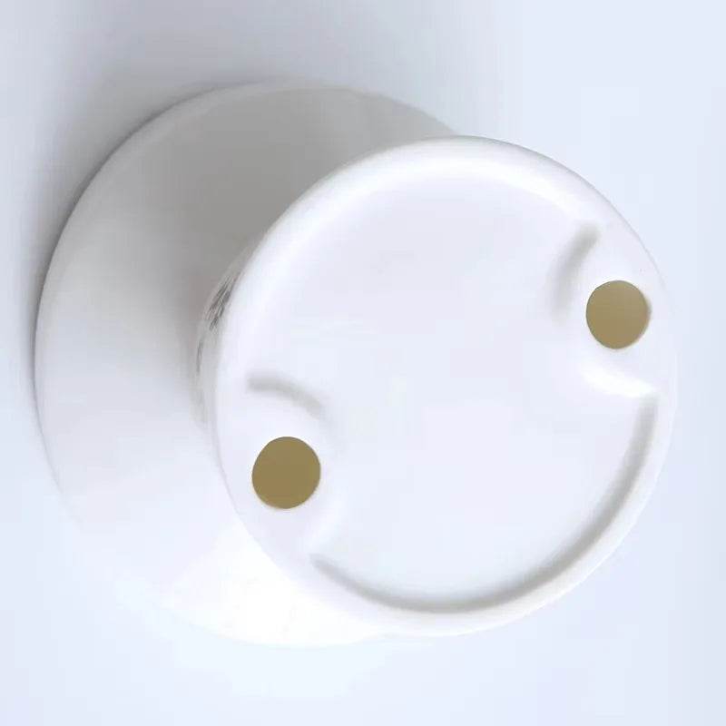 Ceramic Cat Bowl Feeder with Raised Stand - SnaggIt