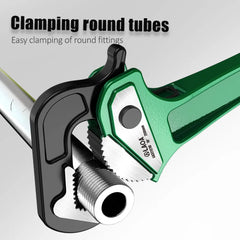 Heavy Duty Pipe Pliers by Snagg A Pipe Wrench