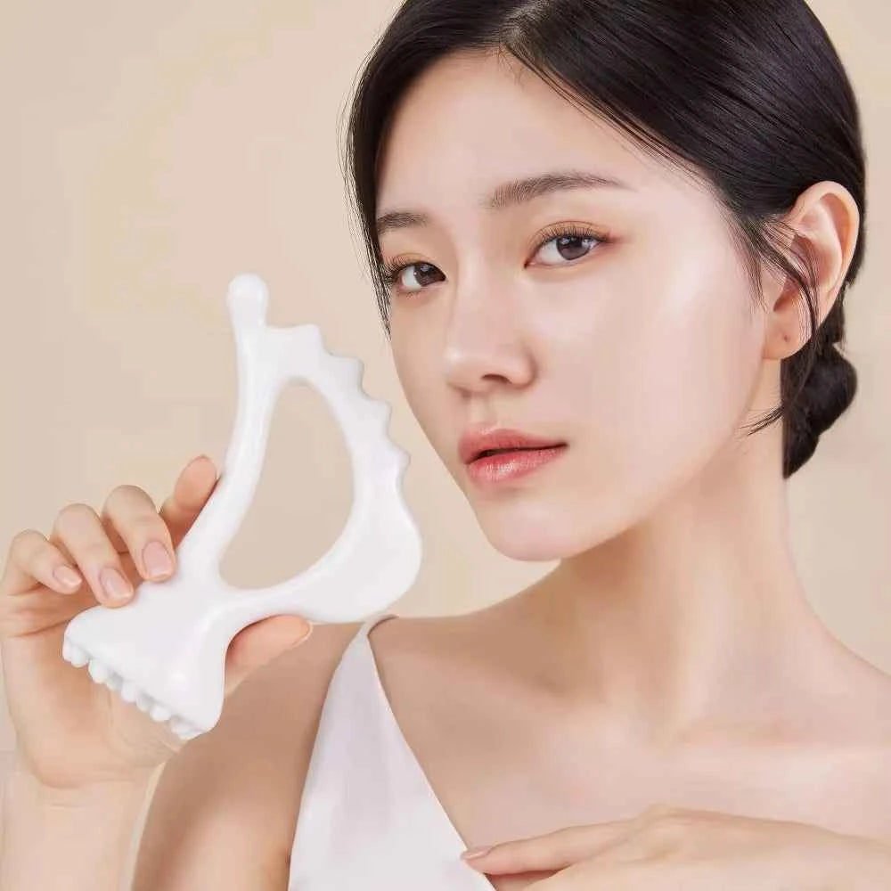K-Beauty Ceramic Gua Sha – Hot & Cold Therapy Face Lifting & Depuffing Tool with Case