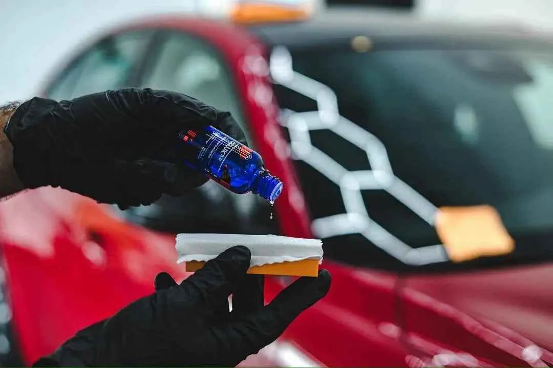 CQUARTZ UK 3.0 Ceramic Coating – Quartz Nanotechnology Bonds to Paint, Glass, Metal & Plastic (30ml/50ml Kit)