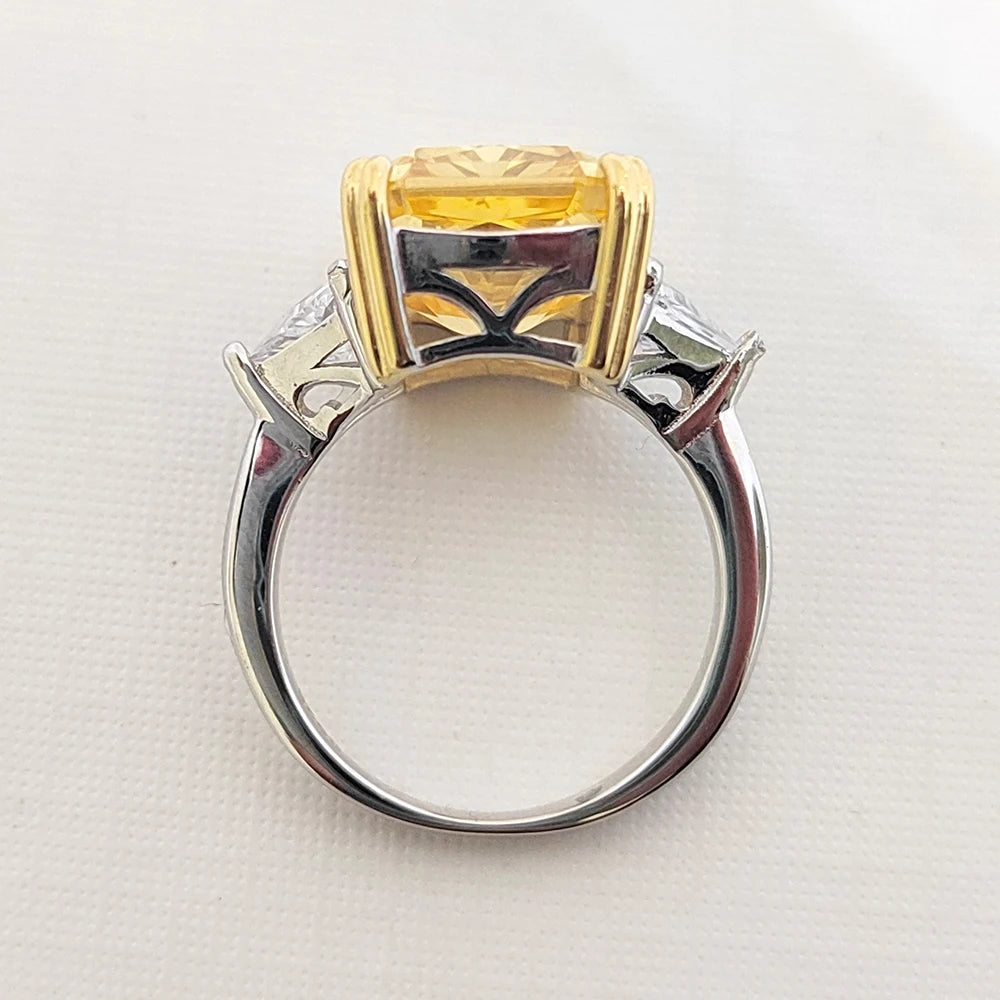 10ct Yellow Crushed Ice Cut Ring