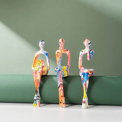 Graffiti Abstract Figurine – Modern Pop Art Sculpture by Snagg A Sculpture