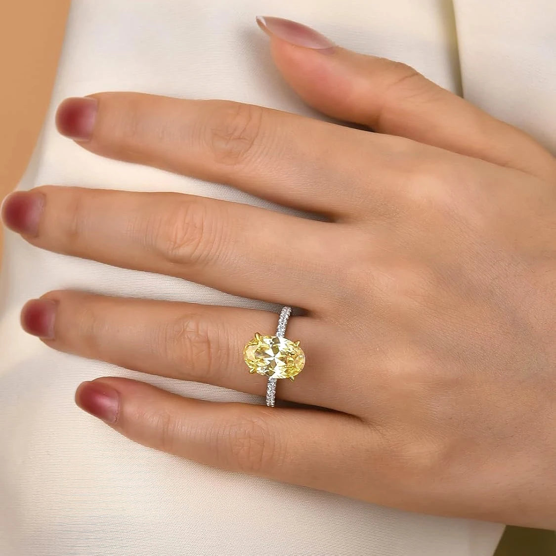 8×12MM Yellow High Carbon Diamond Ring