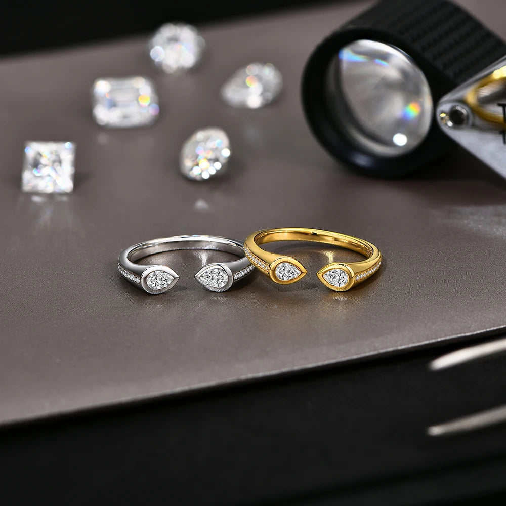 0.67CT Pear Cut Moissanite Wedding Ring