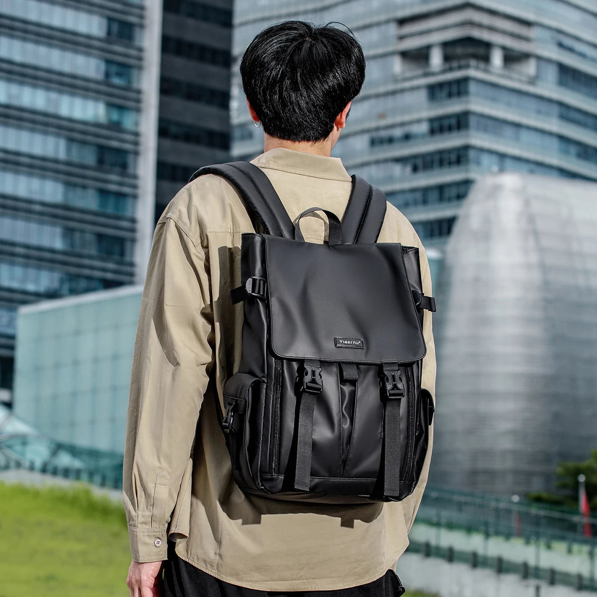 16L Men’s Business & Travel Backpack