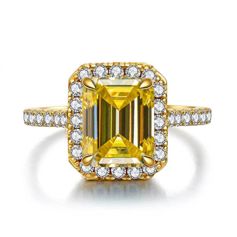 2ct Green Moissanite Ring - SnaggIt