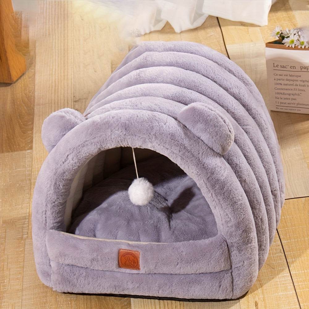 Cozy Seasonal Cat House - SnaggIt