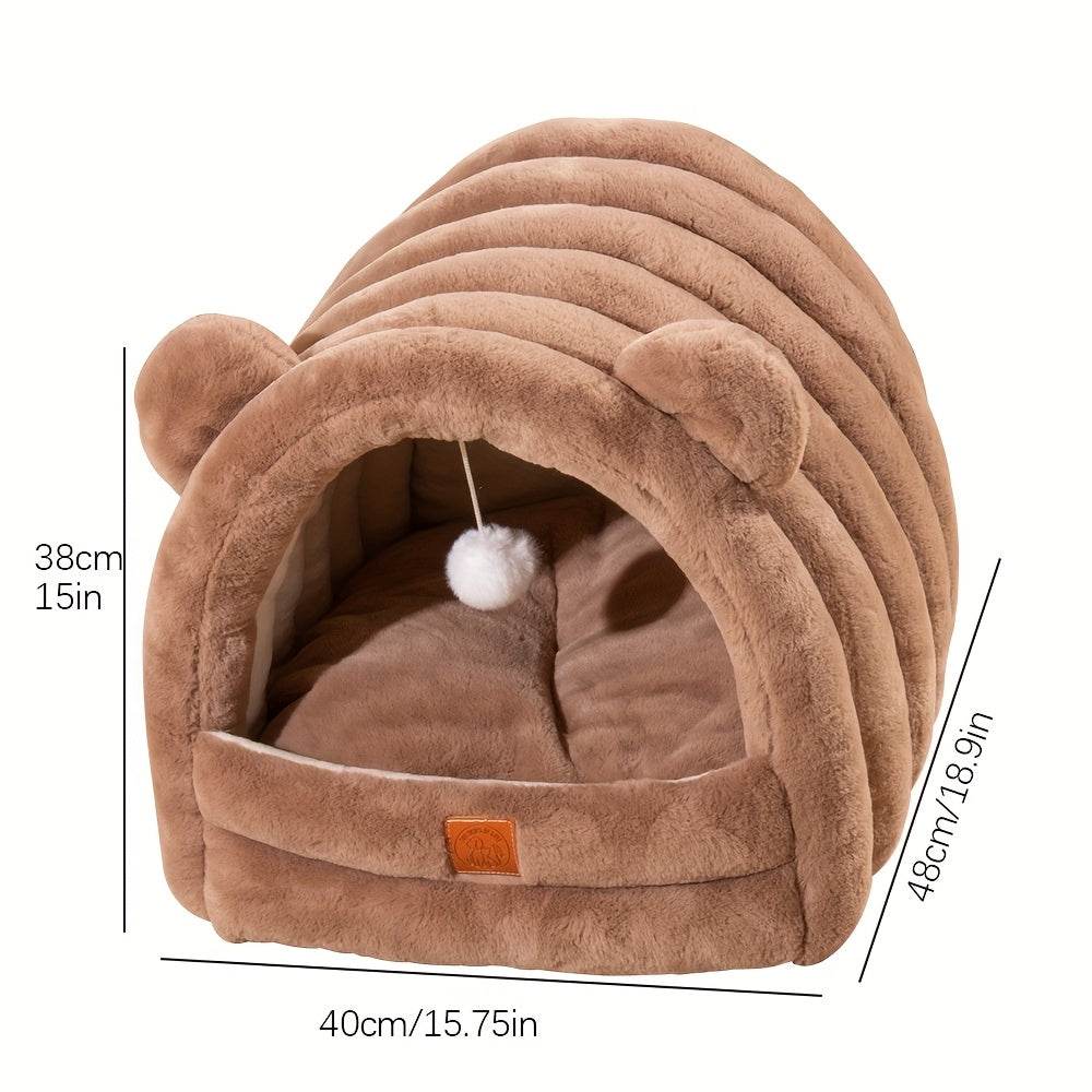 Cozy Seasonal Cat House - SnaggIt