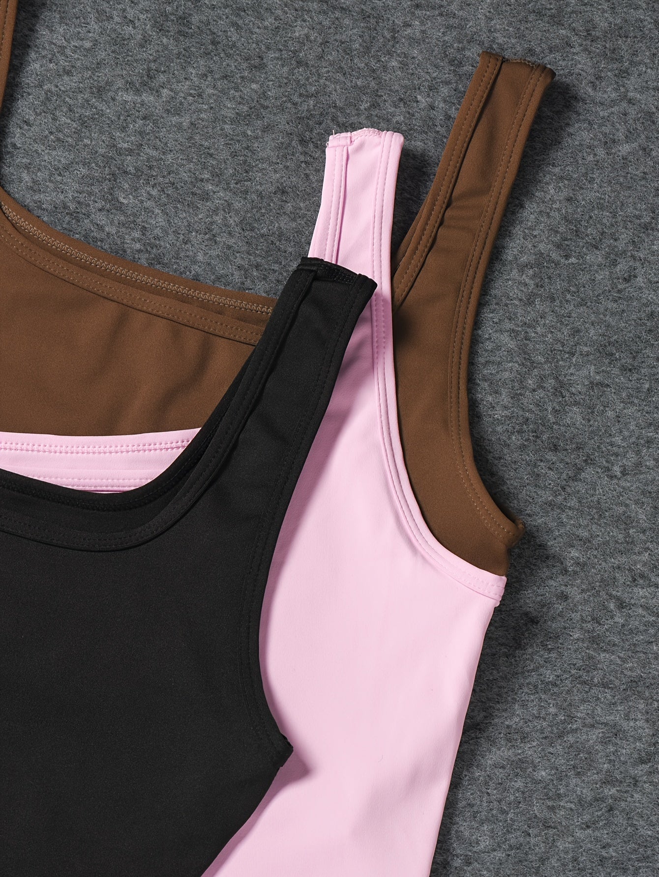 Women’s 6-Piece Yoga Outfit Set by Snagg A Pant
