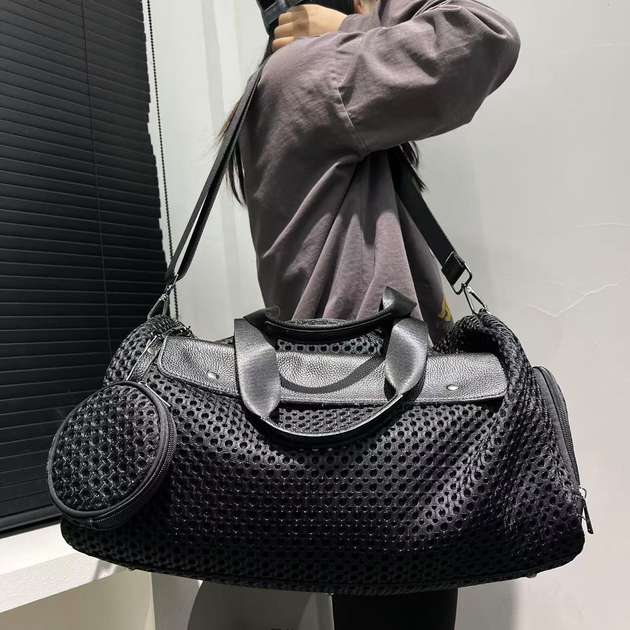 Large Capacity Black Nylon Duffel Bag